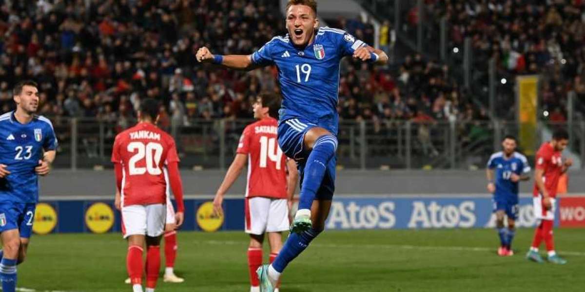 A Itália venceu Malta por 2-0 com dois golos no primeiro tempo